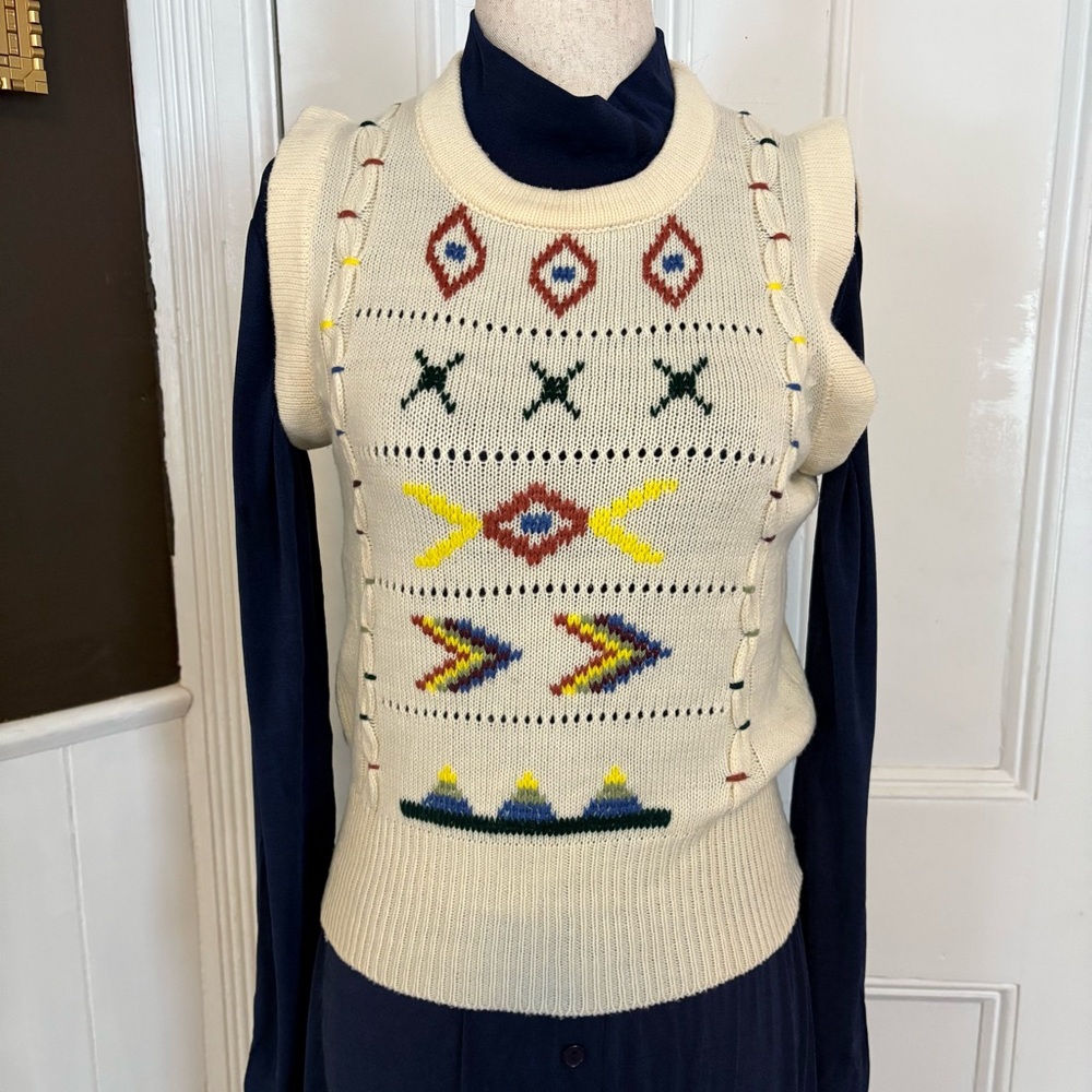 Vintage 80s Southwestern Knit Sweater Vest Aztec Boho Folk Cream, size small